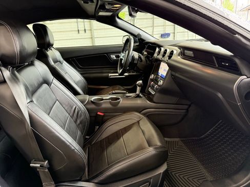 Used 2021 Ford Mustang GT Premium w/ Equipment Group 401A RWD image 10