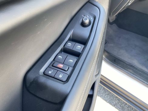 Used 2026 Jeep Grand Cherokee L Laredo RWD image 22