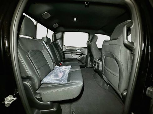 New 2026 RAM 1500 Big Horn AWD/4WD image 32