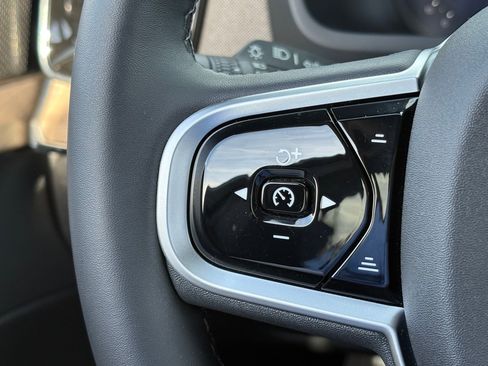 New 2026 Volvo XC90 B6 Ultra w/ Protection Package AWD/4WD image 17