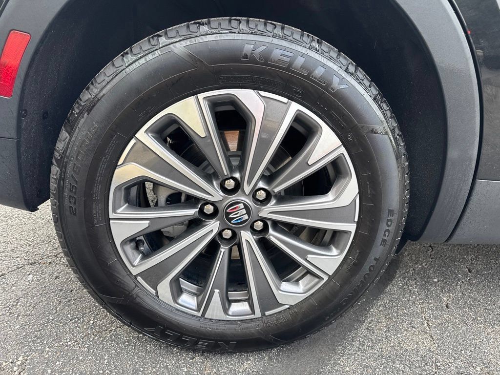 Used 2024 Buick Envision Preferred AWD/4WD image 38