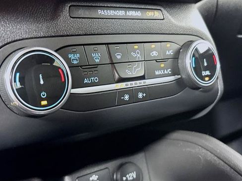 Certified 2025 Ford Escape Active FWD image 15