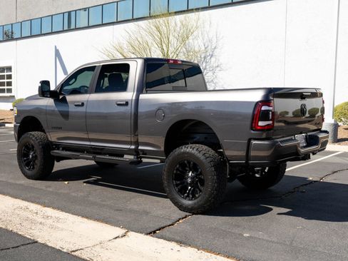 Used 2024 RAM 2500 Laramie w/ Night Edition image 5