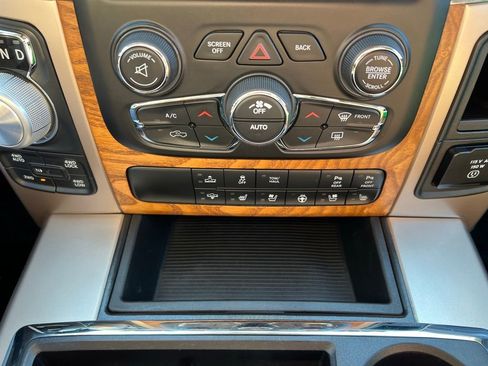 Used 2015 RAM 1500 Laramie Longhorn image 29