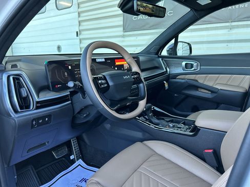 New 2026 Kia Sorento SX Prestige w/ Olive Brown Leather Package image 10