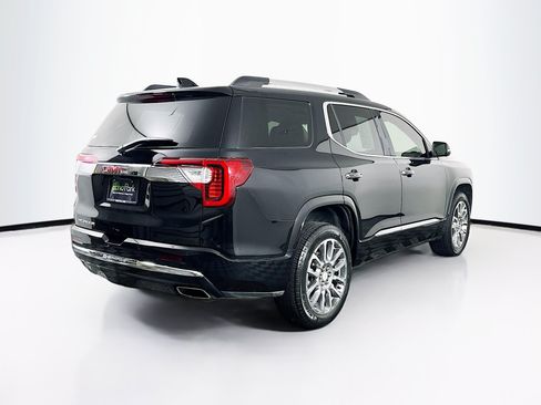 Used 2023 GMC Acadia Denali w/ Denali Ultimate Package FWD image 9