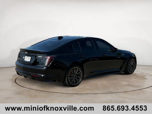 Used 2022 Cadillac CT5 V Blackwing w/ Parking Package RWD image 3