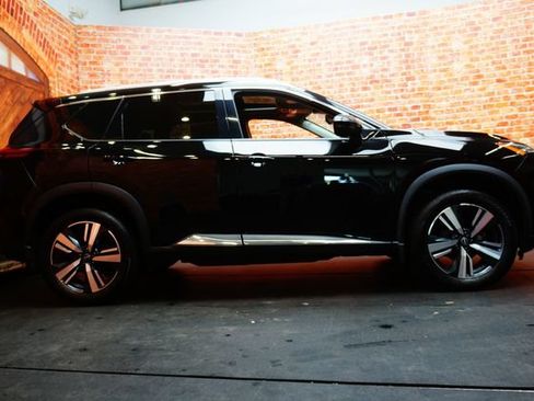 Certified 2023 Nissan Rogue SL w/ SL Premium Package AWD/4WD image 5