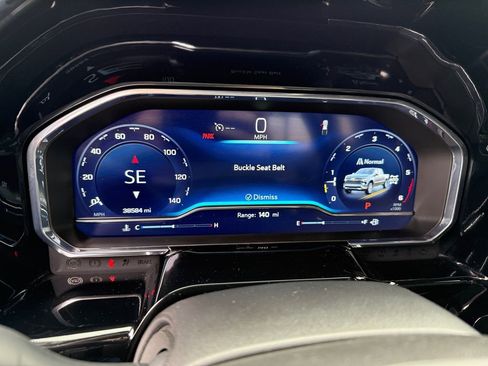 Used 2023 Chevrolet Silverado 1500 LTZ w/ LTZ Premium Package image 16