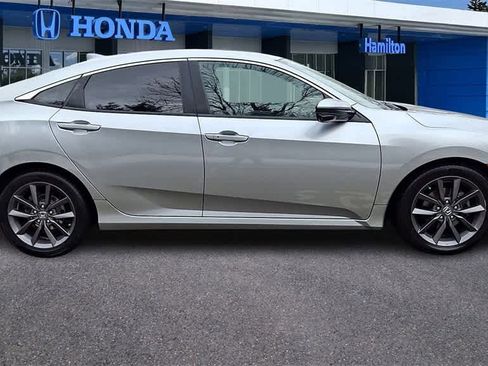 Certified 2020 Honda Civic EX image 9