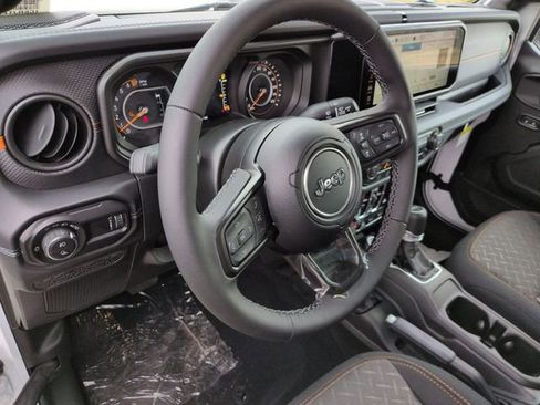 New 2026 Jeep Gladiator Mojave AWD/4WD image 11