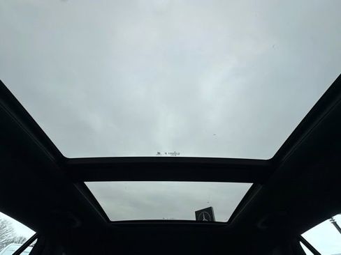 New 2026 Mercedes-Benz GLC 43 AMG 4MATIC image 17