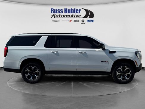 Used 2026 GMC Yukon XL AT4 w/ AT4 Premium Package AWD/4WD image 8