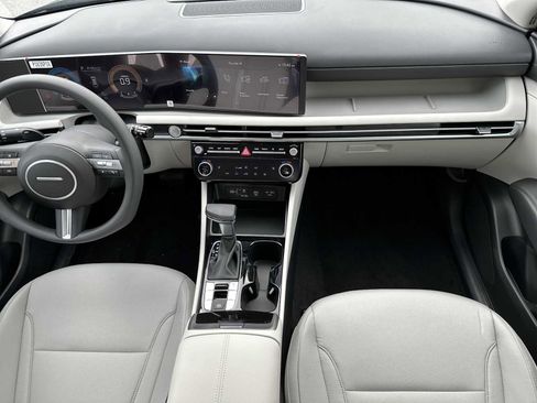 New 2026 Hyundai Tucson SEL image 13