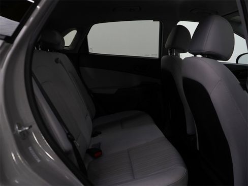 Used 2023 Hyundai Kona SEL image 10