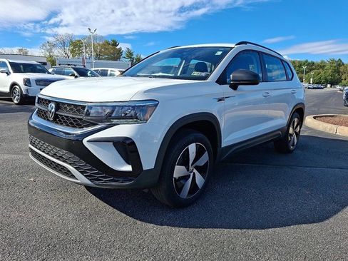 Certified 2024 Volkswagen Taos S image 3