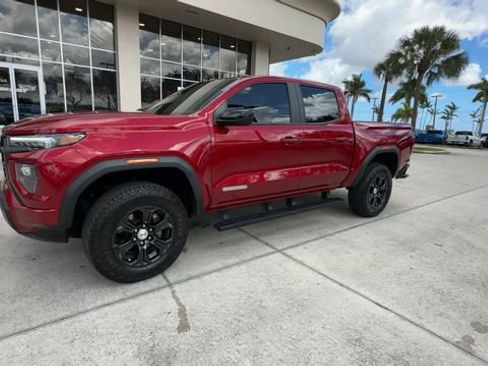 Used 2024 GMC Canyon Elevation w/ Elevation Premium Package image 7