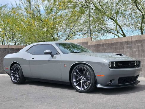 Used 2023 Dodge Challenger R/T Scat Pack image 3