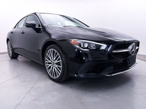 Used 2023 Mercedes-Benz CLA 250 w/ Premium Package image 11