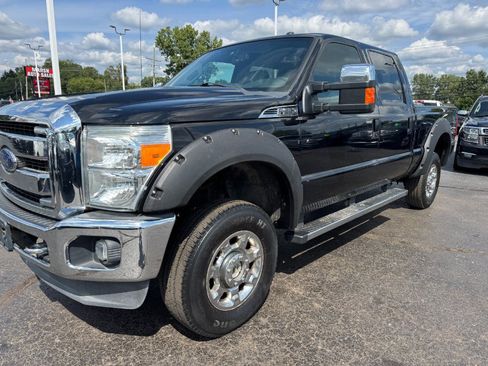 Used 2016 Ford F250 Lariat w/ Lariat Ultimate Package AWD/4WD image 9