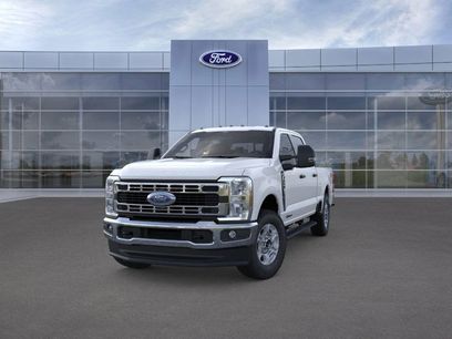 New 2026 Ford F250 XLT w/ FX4 Off-Road Package
