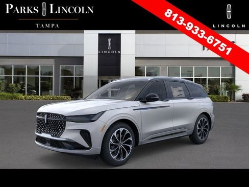 New 2026 Lincoln Nautilus Reserve image 1