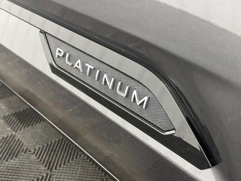 Used 2023 Toyota Tundra Platinum w/ Advanced Package AWD/4WD image 3