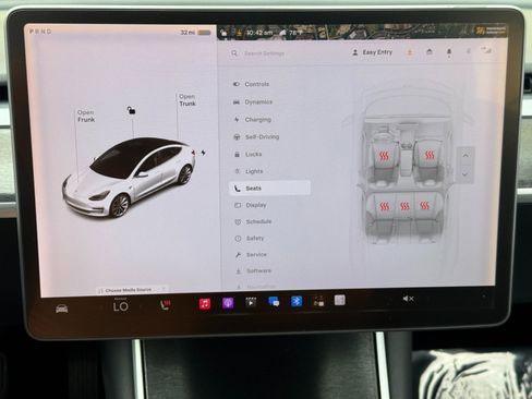 Used 2019 Tesla Model 3 Standard Range Plus RWD image 26