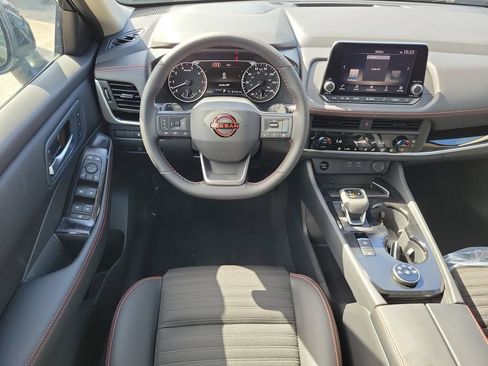 New 2026 Nissan Rogue SV w/ Rock Creek Premium Package AWD/4WD image 18