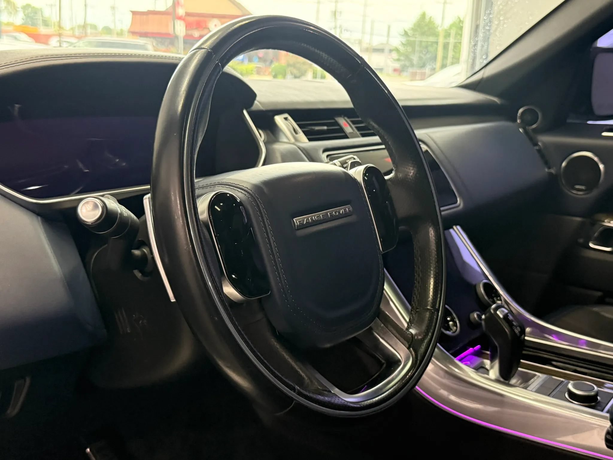 Used 2019 Land Rover Range Rover Sport HSE Dynamic AWD/4WD image 9