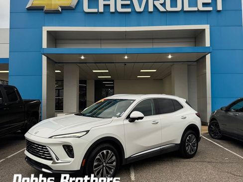 Used 2024 Buick Envision Preferred image 1