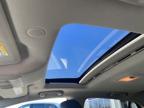 Used 2017 Buick Encore Preferred w/ Experience Buick Package image 12