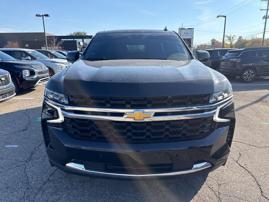 Used 2023 Chevrolet Tahoe LS RWD image 2