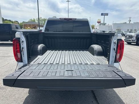 Used 2024 GMC Sierra 1500 Denali w/ Denali Reserve Package AWD/4WD image 10