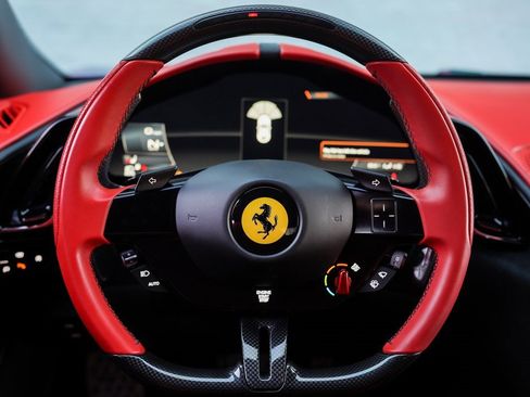 Used 2023 Ferrari Roma image 26