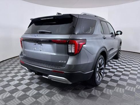 Certified 2025 Ford Explorer Platinum w/ LUX Leather Package AWD/4WD image 21