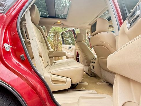 Used 2014 Nissan Pathfinder Platinum w/ Platinum Premium Package image 15
