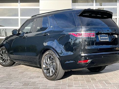 Used 2023 Land Rover Discovery S R-Dynamic image 11