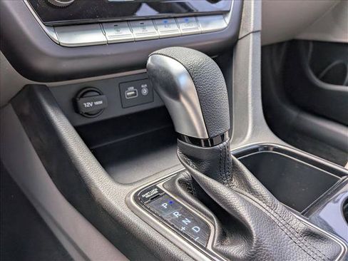 Used 2019 Hyundai Sonata SE FWD image 12