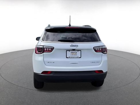 Used 2025 Jeep Compass Limited AWD/4WD image 10