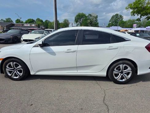 Used 2019 Honda Civic LX image 3