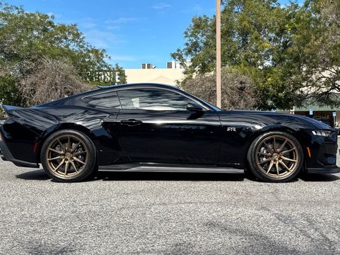 Used 2024 Ford Mustang GT w/ GT Performance Package image 3