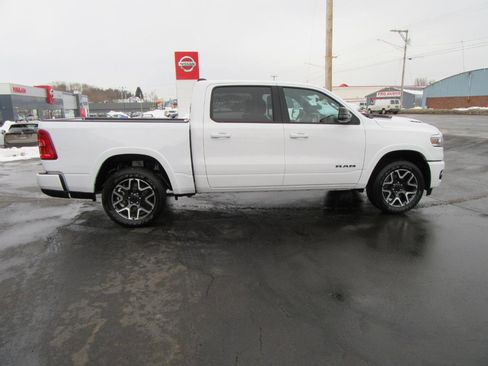 Used 2025 RAM 1500 Laramie w/ Sport Appearance Package image 12