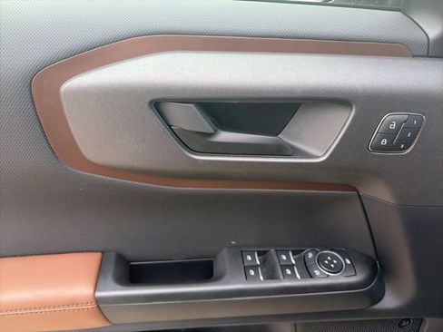 Used 2025 Ford Bronco Sport Outer Banks w/ Outer Banks Tech Package+ image 11