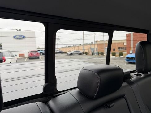 Used 2023 Ford F150 Lariat w/ Trailer Tow Package image 42