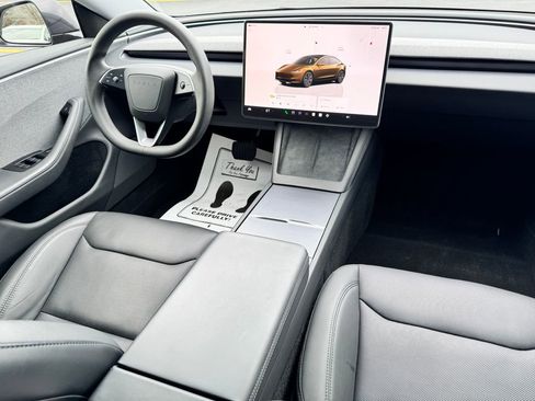 Used 2024 Tesla Model 3 Long Range RWD image 12
