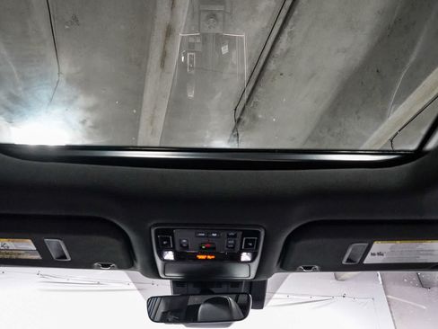 Certified 2025 Toyota Grand Highlander AWD Hybrid image 16