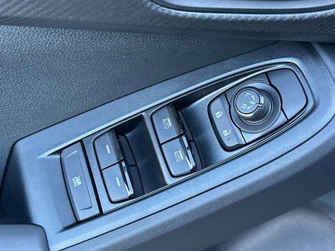 New 2026 Subaru Crosstrek 2.0i Premium AWD/4WD image 13