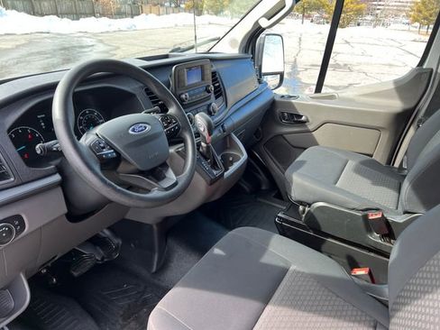 Used 2024 Ford Transit 250 Low Roof w/ Exterior Upgrade Package image 18