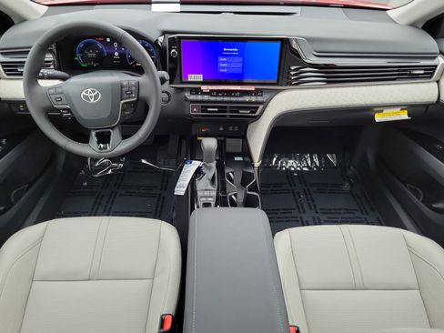 New 2026 Toyota Camry XLE image 15